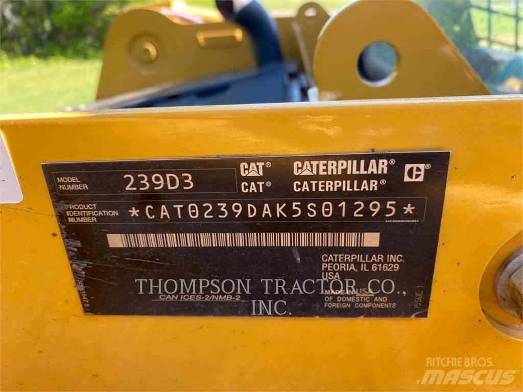 CAT 239D3 Telakuormaajat