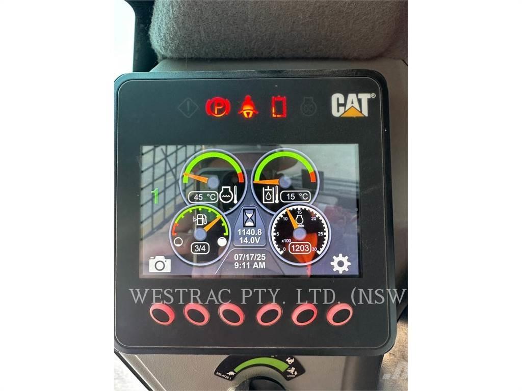 CAT 239D3 Telakuormaajat