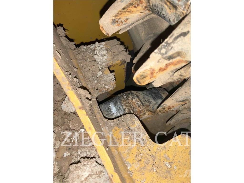 CAT 239D3 Telakuormaajat