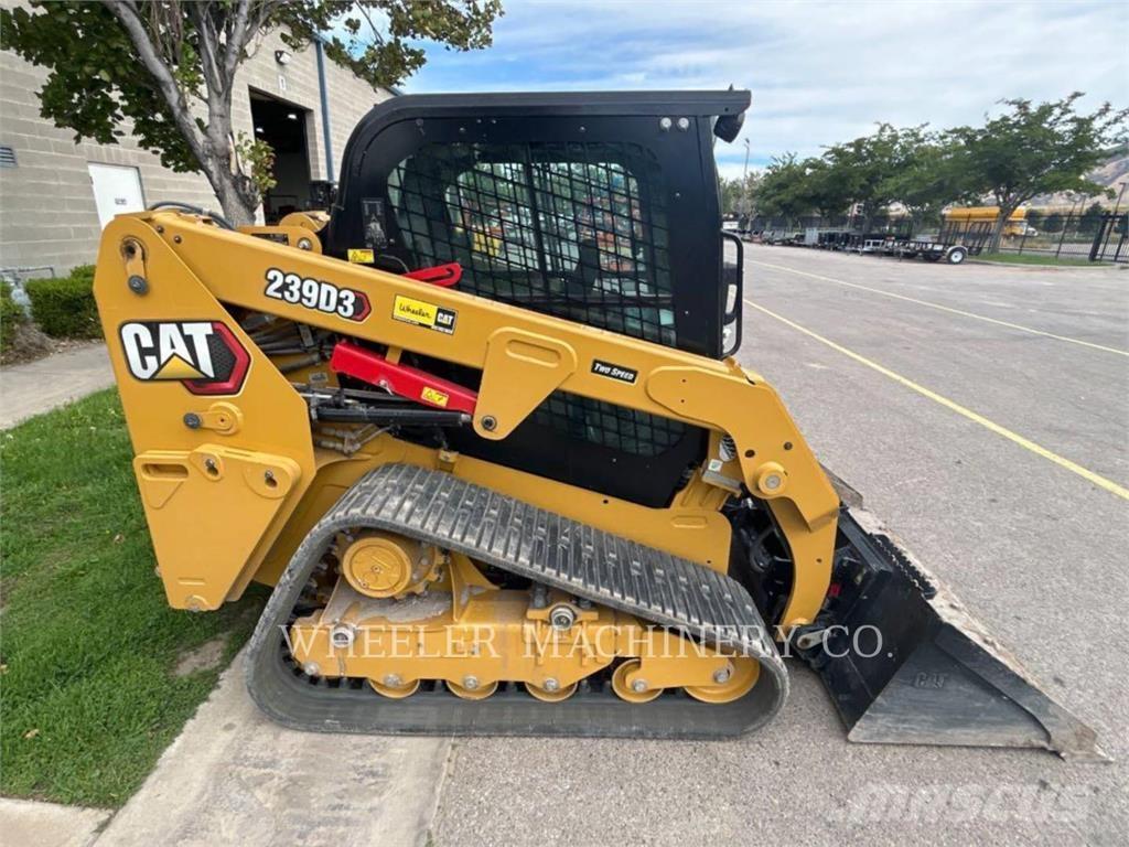 CAT 239D3 C3H2 Telakuormaajat