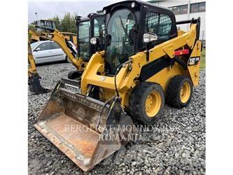 CAT 242D Liukuohjatut kuormaajat