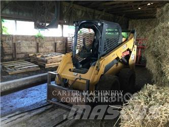 CAT 242D3 Liukuohjatut kuormaajat