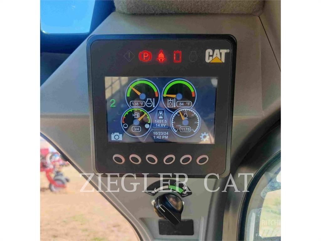 CAT 242D3 Liukuohjatut kuormaajat