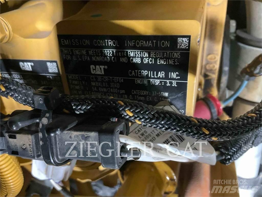 CAT 242D3 Liukuohjatut kuormaajat