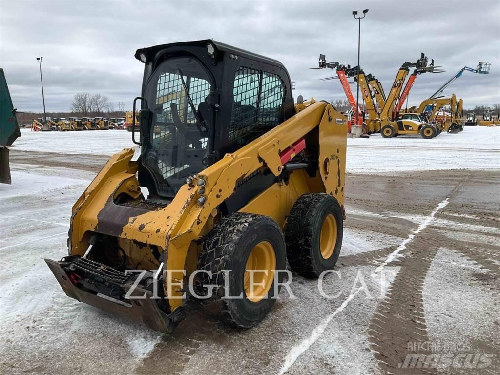 CAT 246D Liukuohjatut kuormaajat
