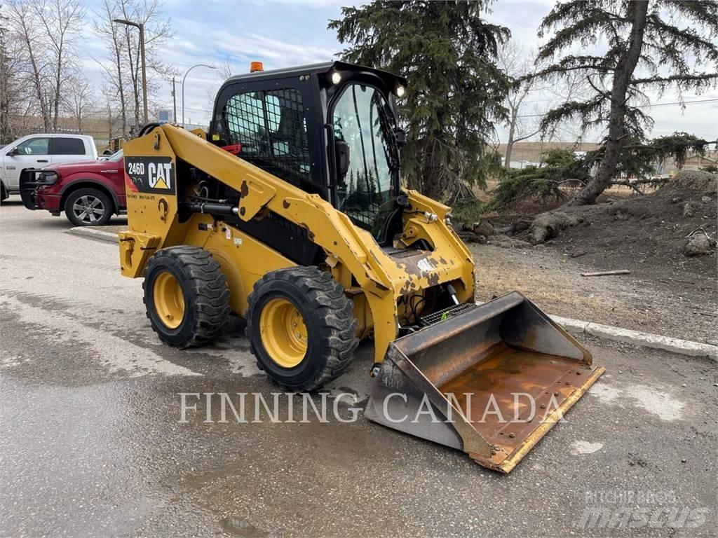 CAT 246D Liukuohjatut kuormaajat