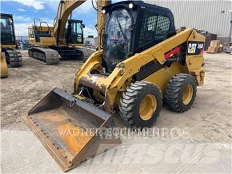 CAT 246D HF Liukuohjatut kuormaajat