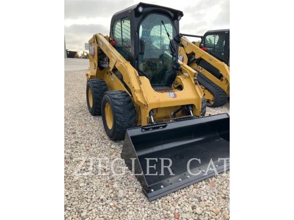 CAT 246D3 Liukuohjatut kuormaajat