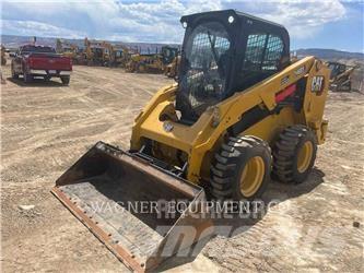 CAT 246D3 Liukuohjatut kuormaajat