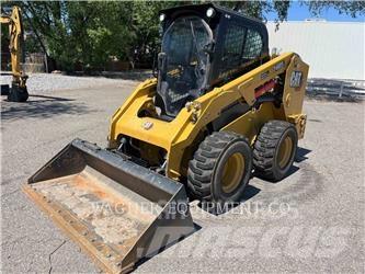 CAT 246D3 Liukuohjatut kuormaajat