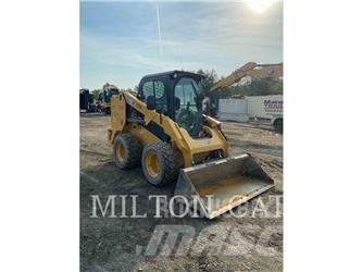 CAT 246D3 Liukuohjatut kuormaajat