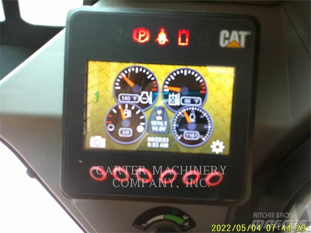 CAT 246D3 Liukuohjatut kuormaajat