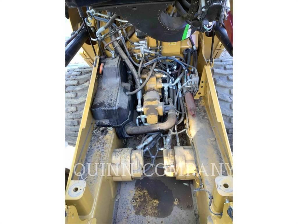 CAT 246D3 Liukuohjatut kuormaajat
