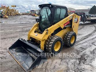 CAT 246D3 C3H2 Liukuohjatut kuormaajat