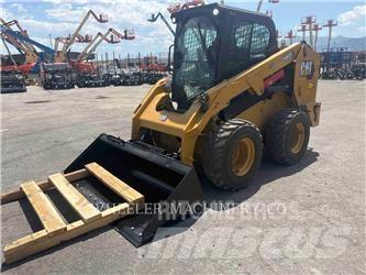 CAT 246D3 C3H2 Liukuohjatut kuormaajat