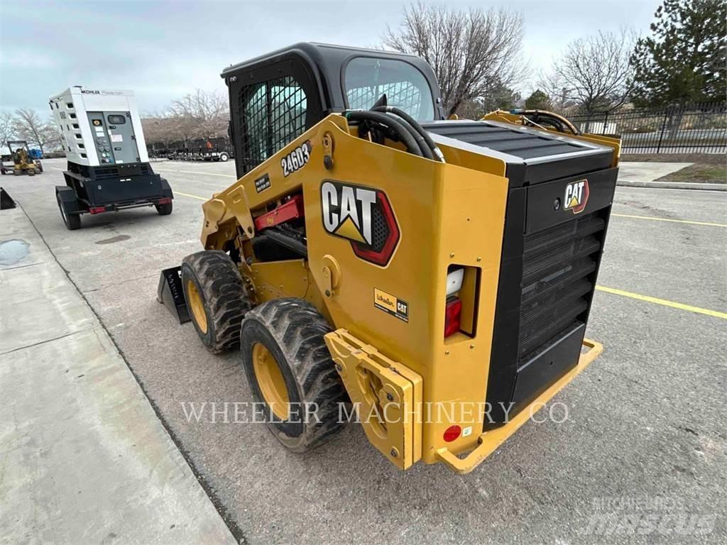 CAT 246D3 C3HF Liukuohjatut kuormaajat