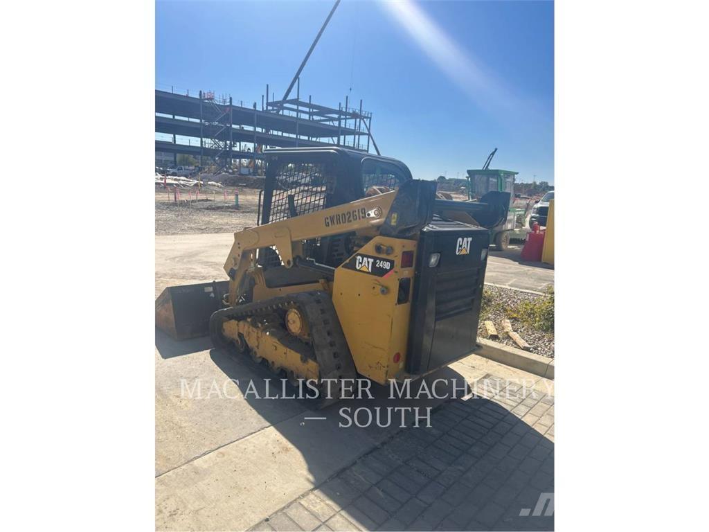 CAT 249D Telakuormaajat