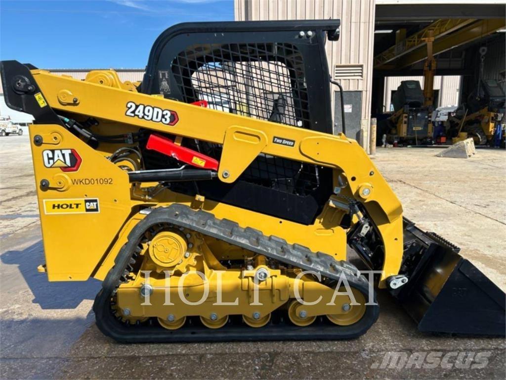 CAT 249D Liukuohjatut kuormaajat