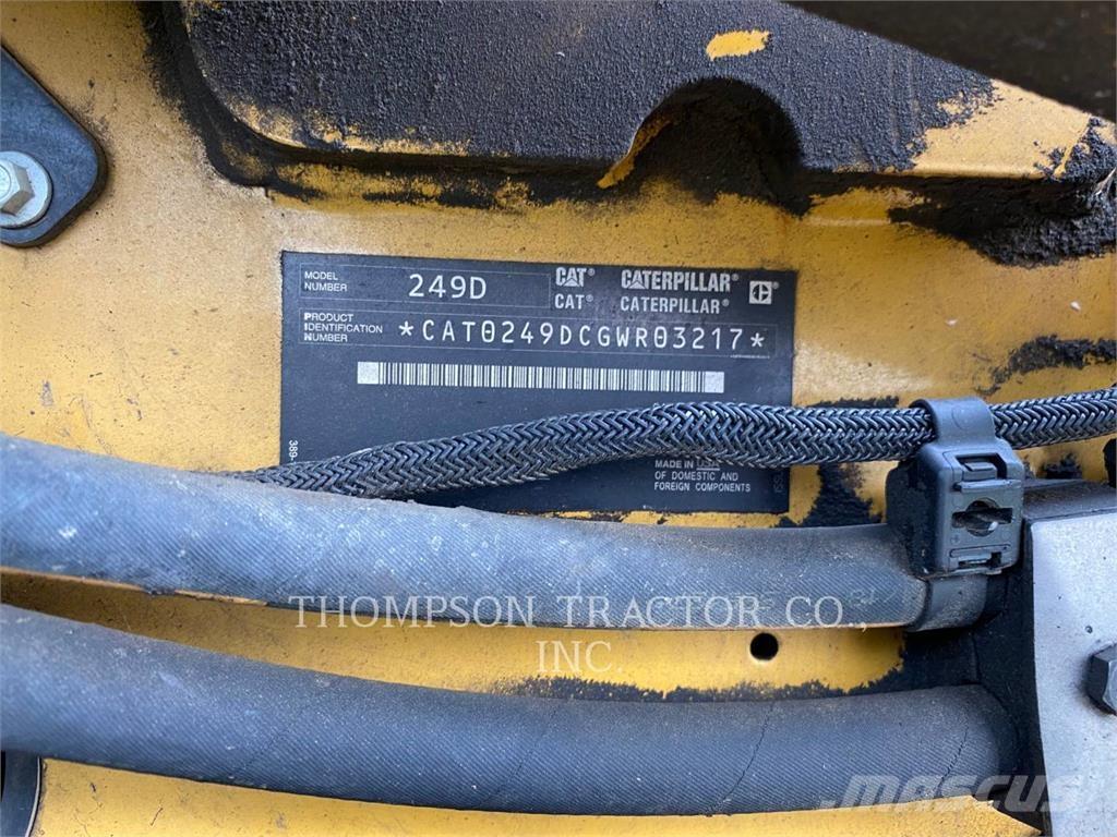 CAT 249D Telakuormaajat