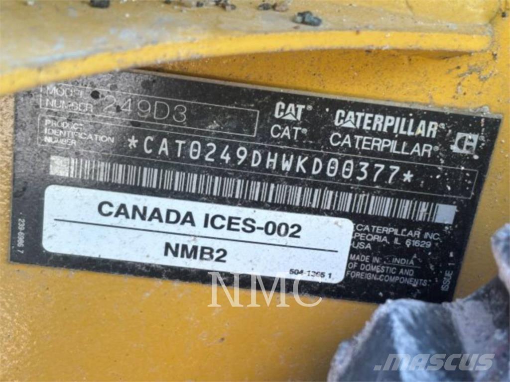 CAT 249D3 Telakuormaajat