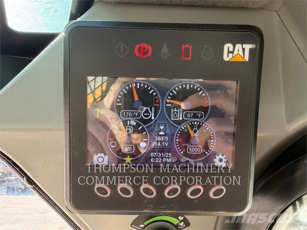 CAT 249D3 Telakuormaajat