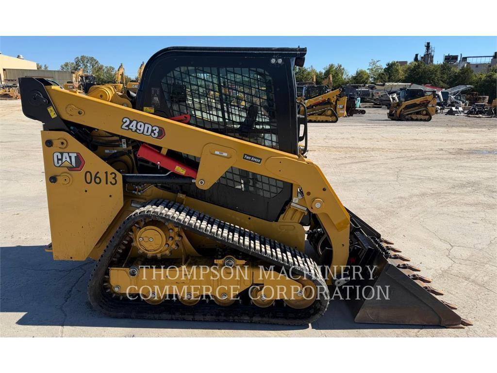 CAT 249D3 Telakuormaajat