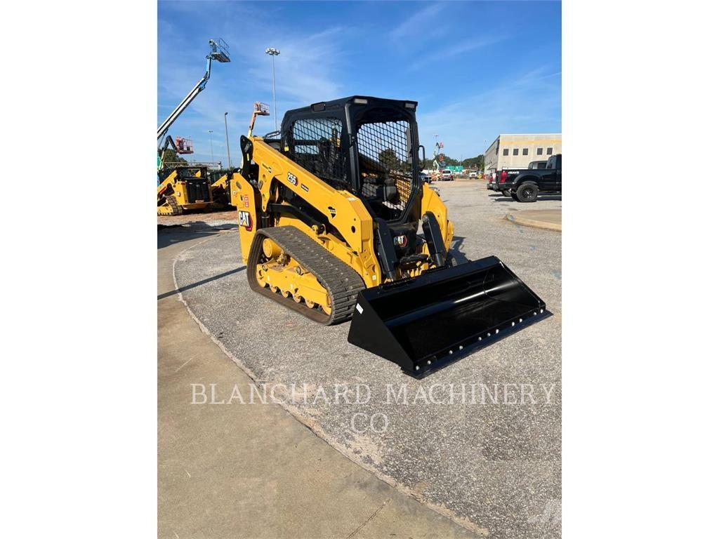 CAT 255 Telakuormaajat
