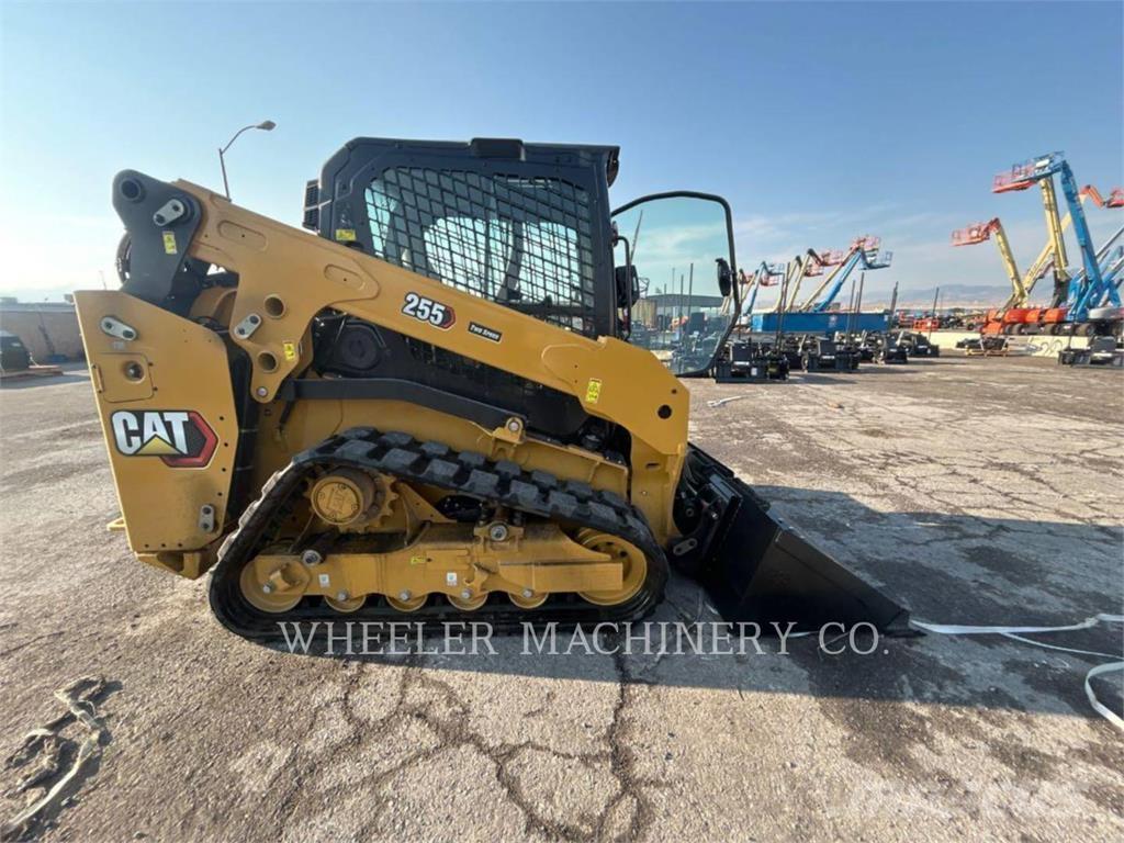 CAT 255 C3H2 Telakuormaajat