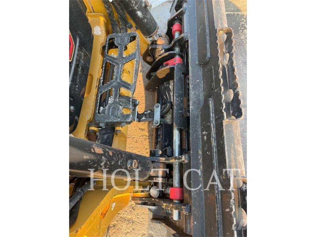 CAT 255 DEMO Liukuohjatut kuormaajat