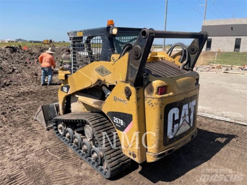 CAT 257B2 Liukuohjatut kuormaajat