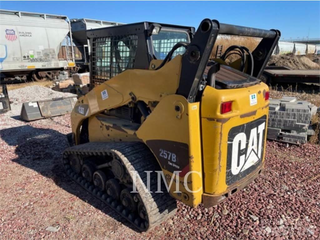CAT 257B3 Liukuohjatut kuormaajat
