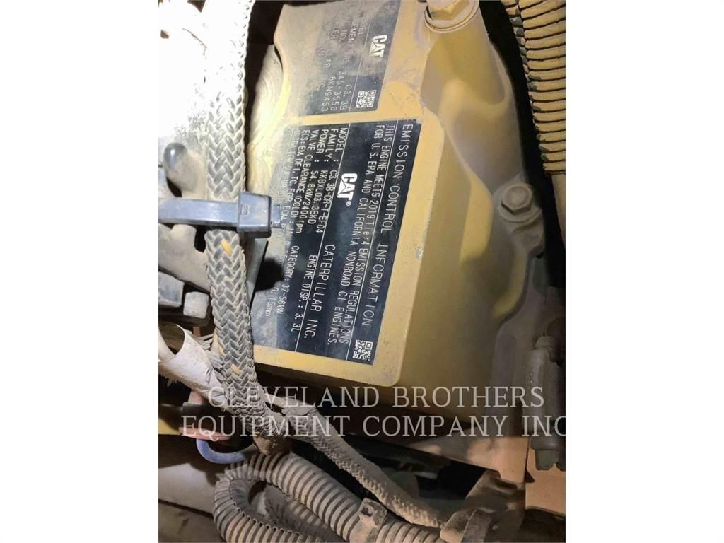 CAT 259D HF Liukuohjatut kuormaajat
