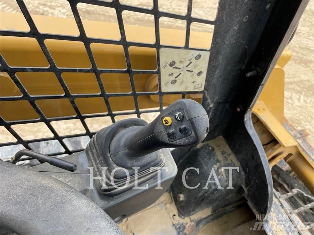 CAT 259D3 Telakuormaajat