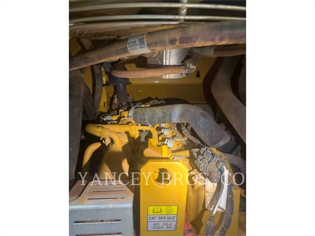CAT 259D3 Liukuohjatut kuormaajat