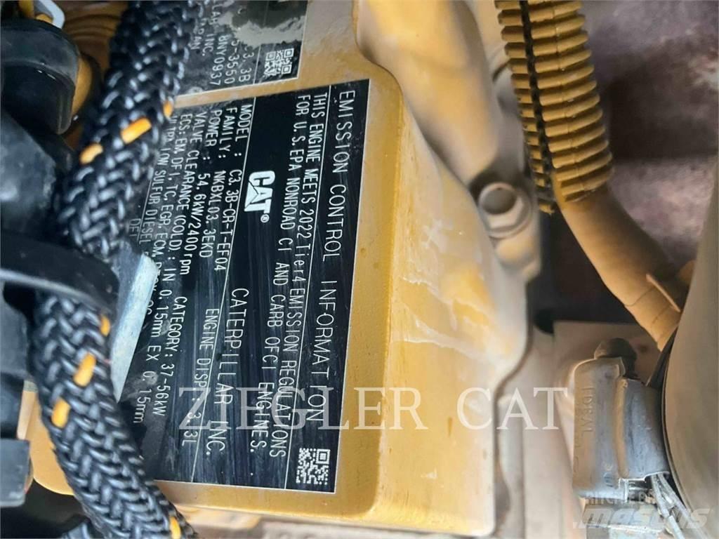 CAT 259D3 Telakuormaajat