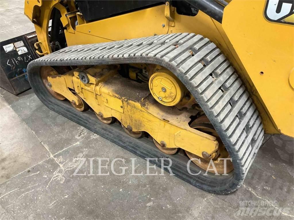 CAT 259D3 Telakuormaajat
