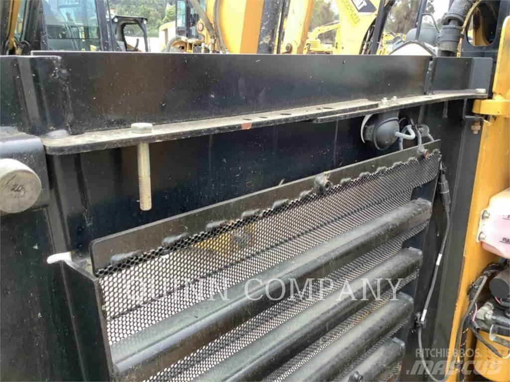 CAT 259D3 Liukuohjatut kuormaajat