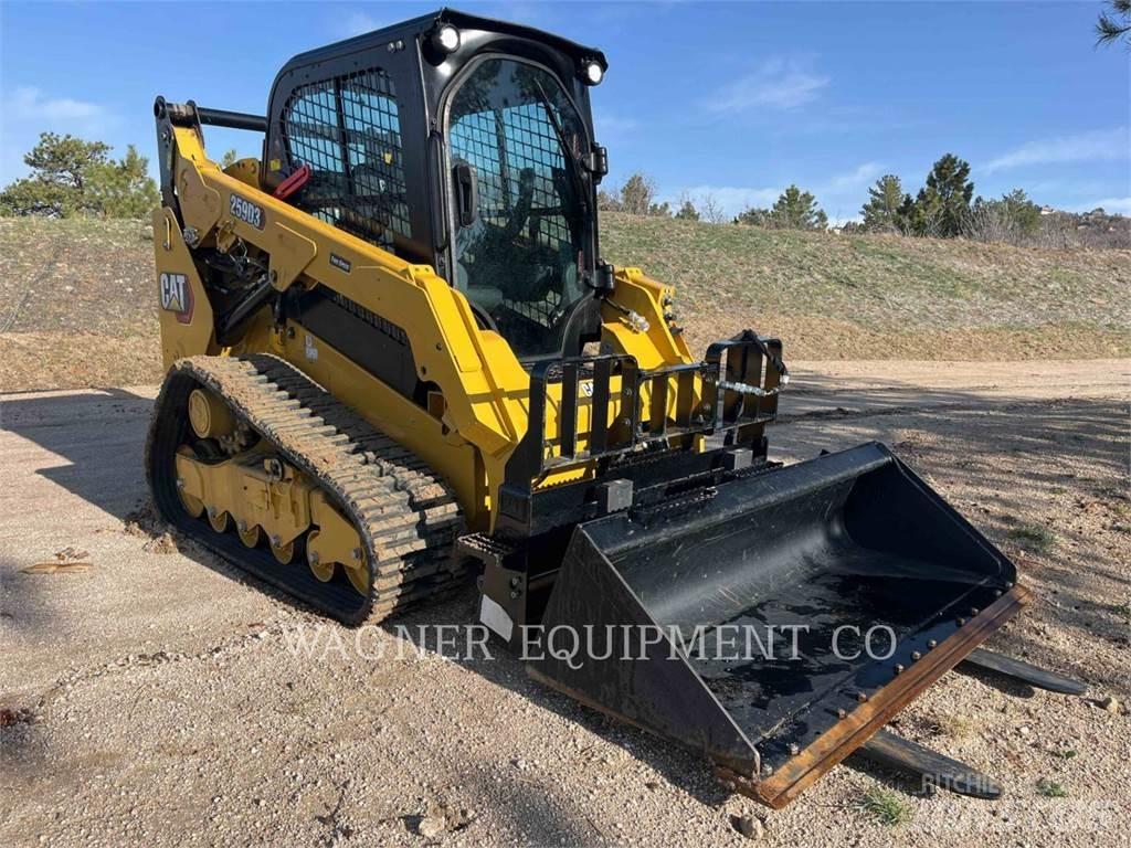 CAT 259D3 Telakuormaajat