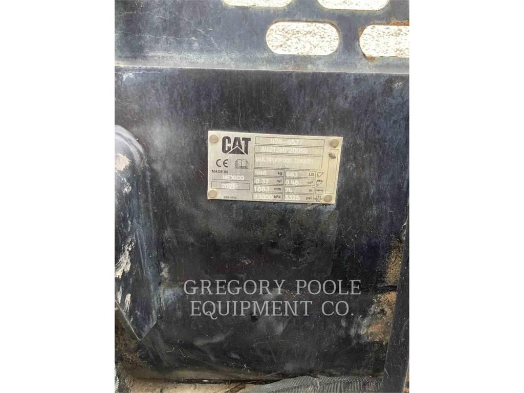 CAT 259D3 Telakuormaajat