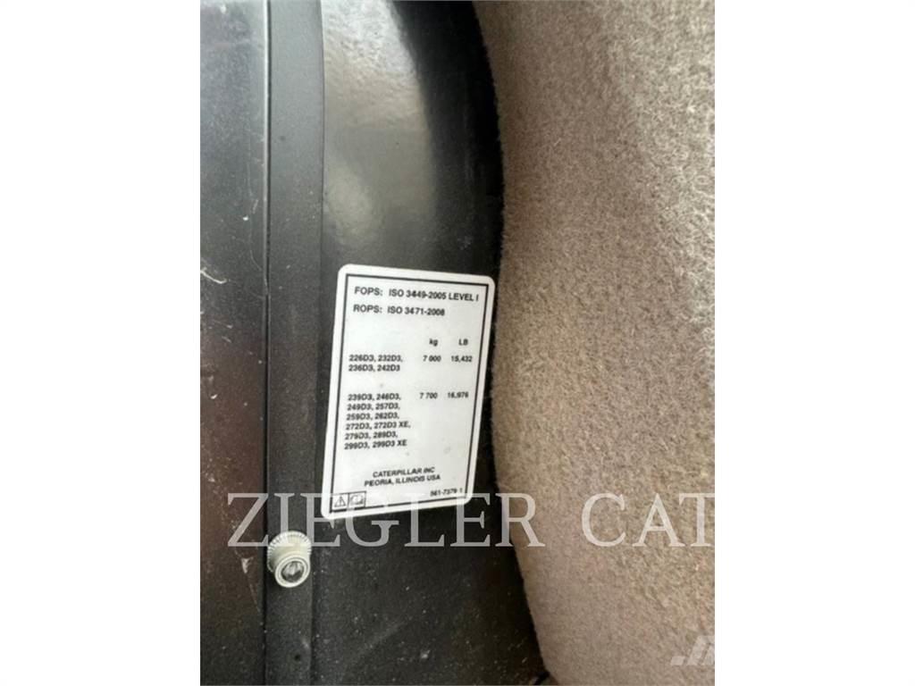 CAT 259D3 Telakuormaajat
