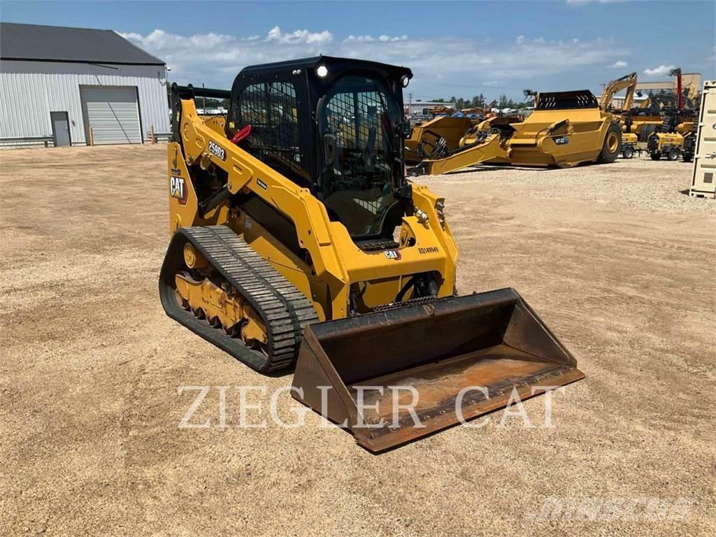 CAT 259D3 Telakuormaajat