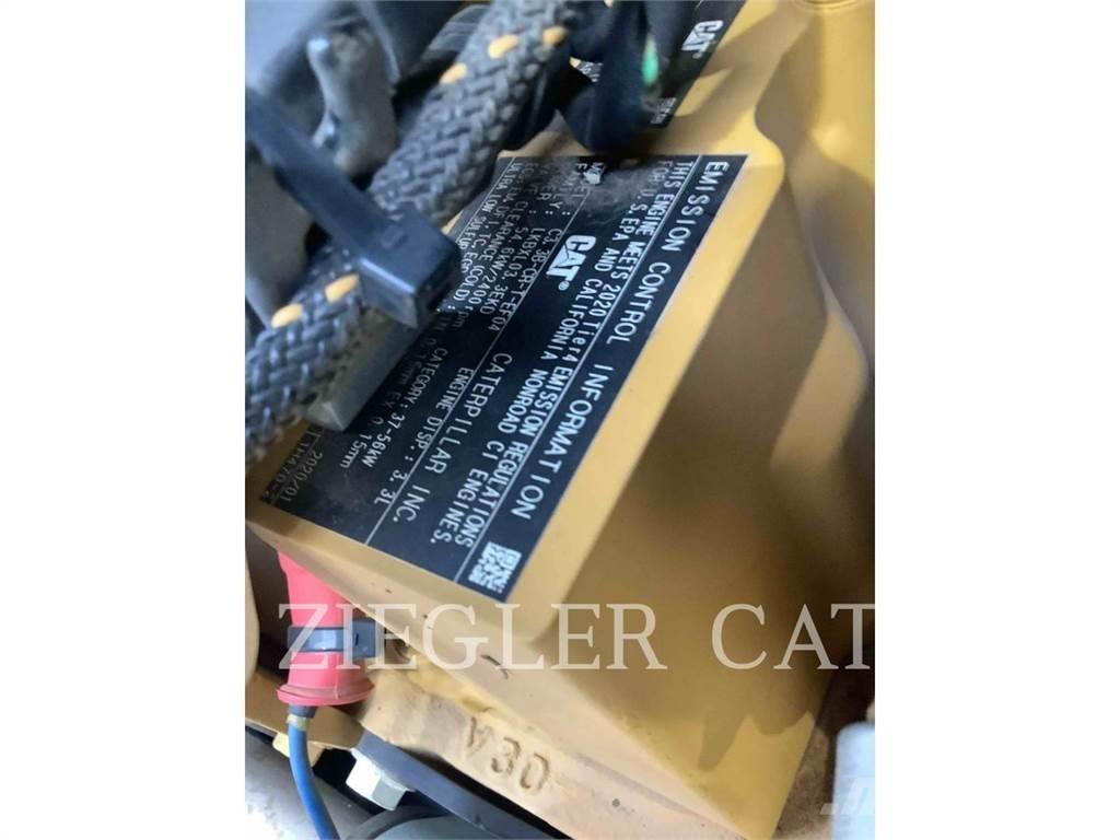 CAT 259D3 Telakuormaajat