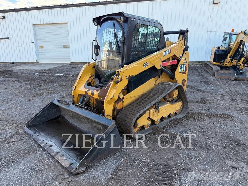 CAT 259D3 Telakuormaajat