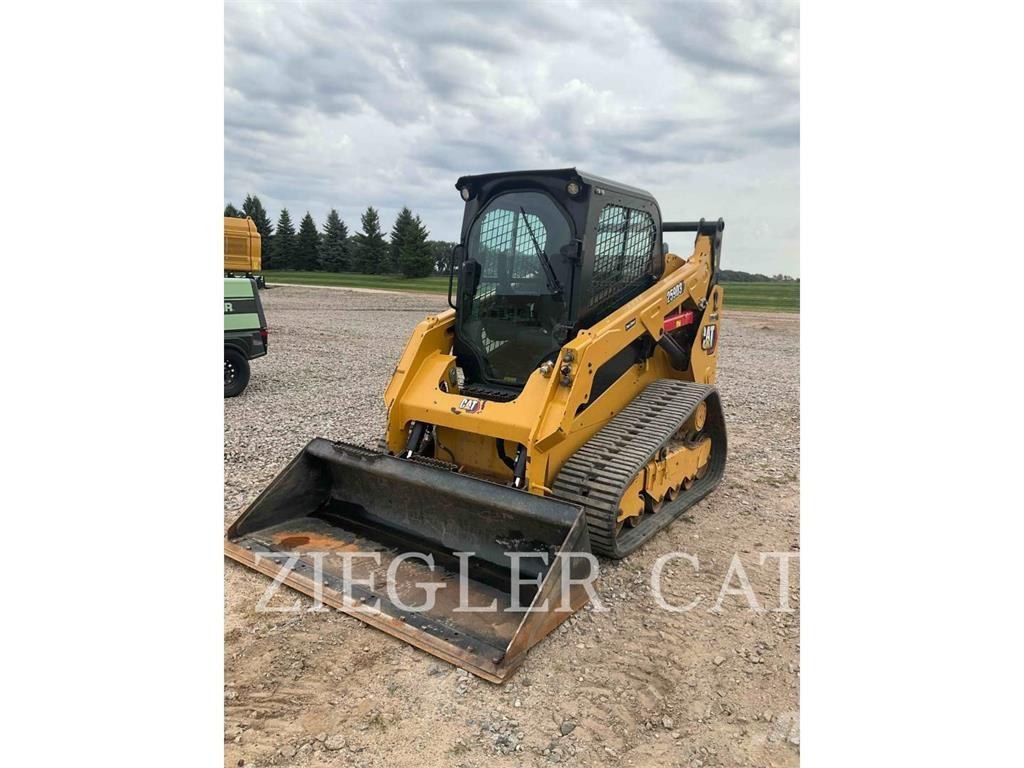 CAT 259D3 Telakuormaajat