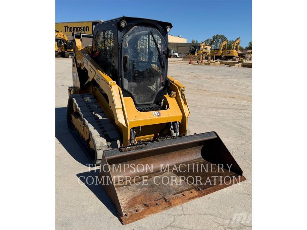 CAT 259D3 Telakuormaajat