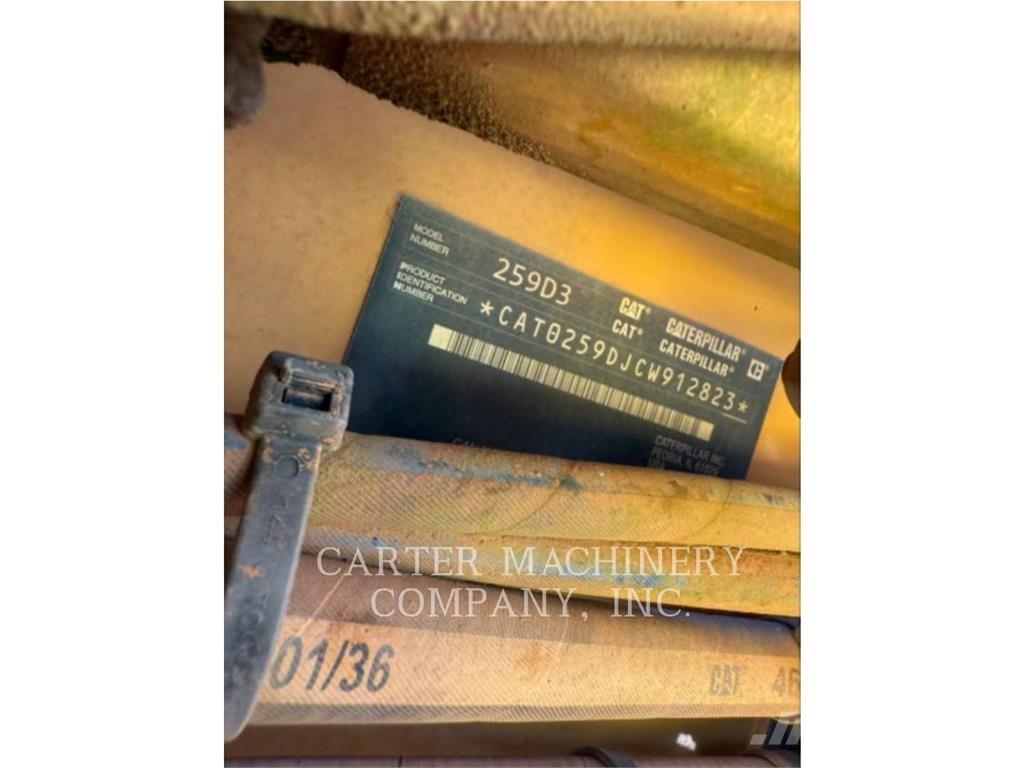 CAT 259D3 Telakuormaajat
