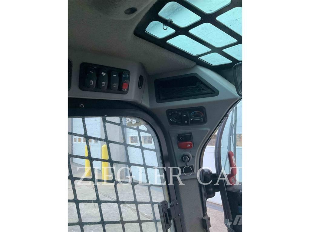 CAT 259D3 Telakuormaajat