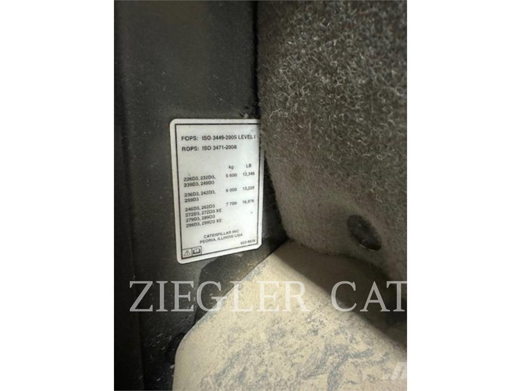 CAT 259D3 Telakuormaajat