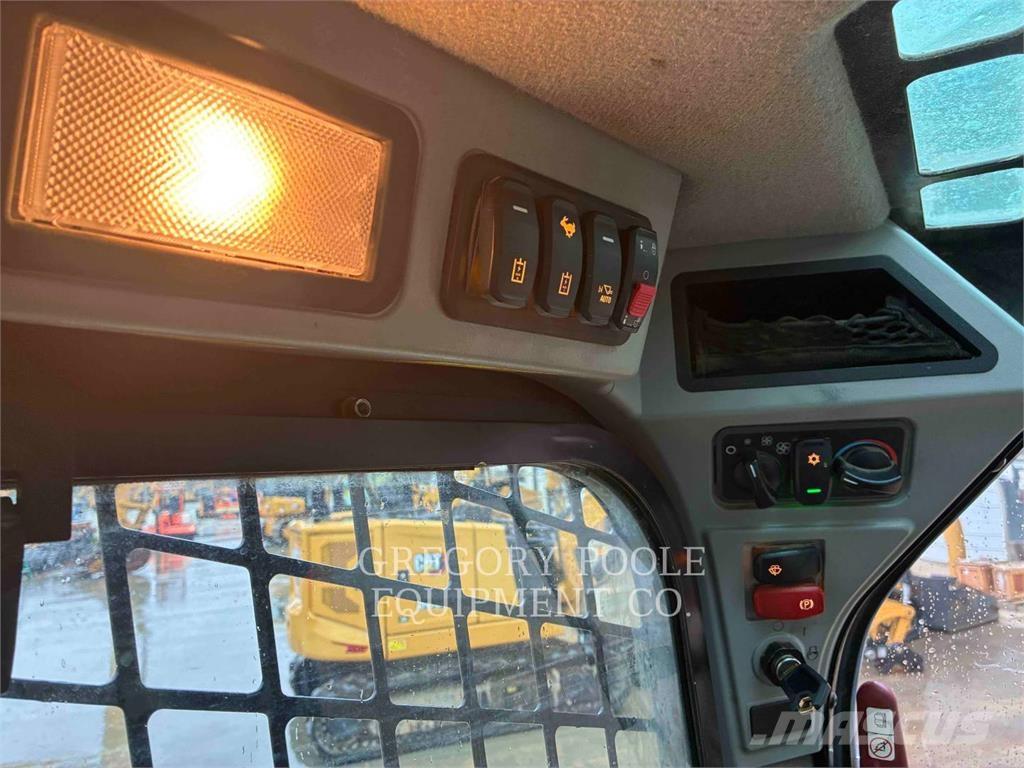 CAT 259D3 Telakuormaajat