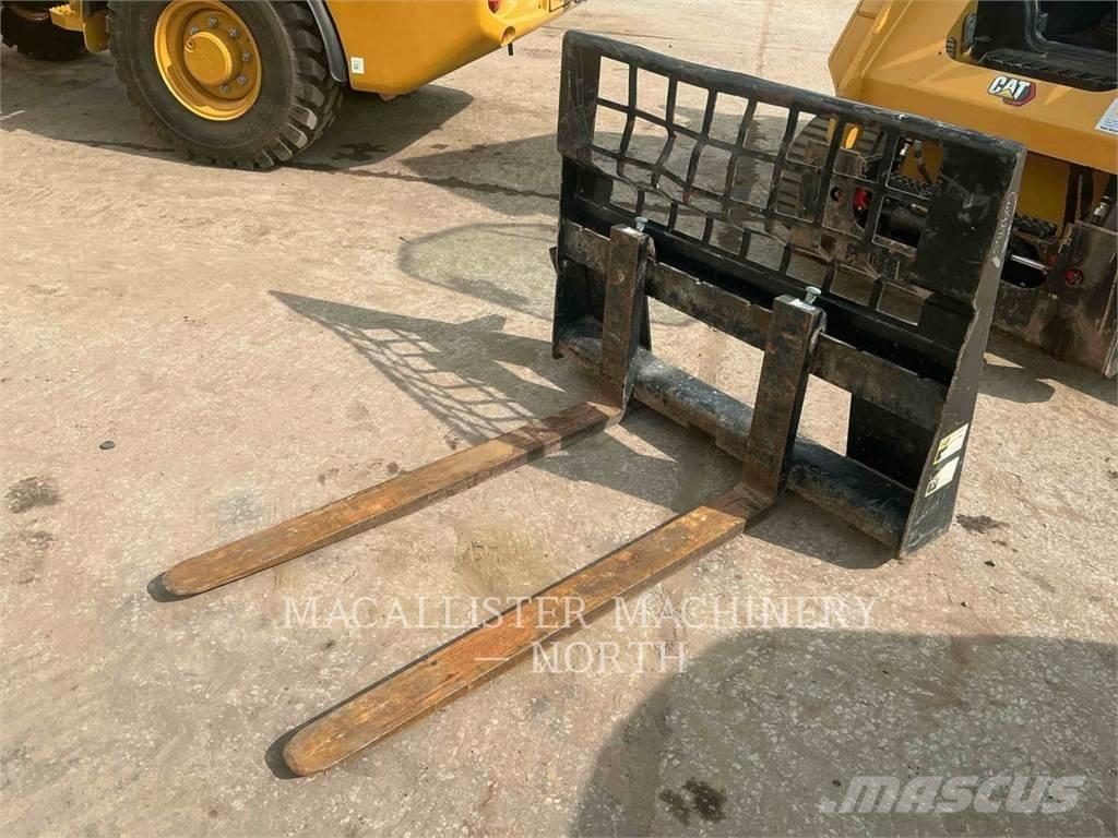 CAT 259D3 AQB Liukuohjatut kuormaajat